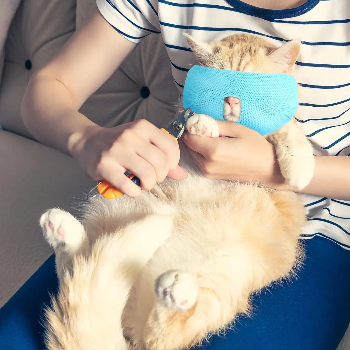 Breathable Cat Muzzle – Stress-Free Grooming & Vet Visits!
